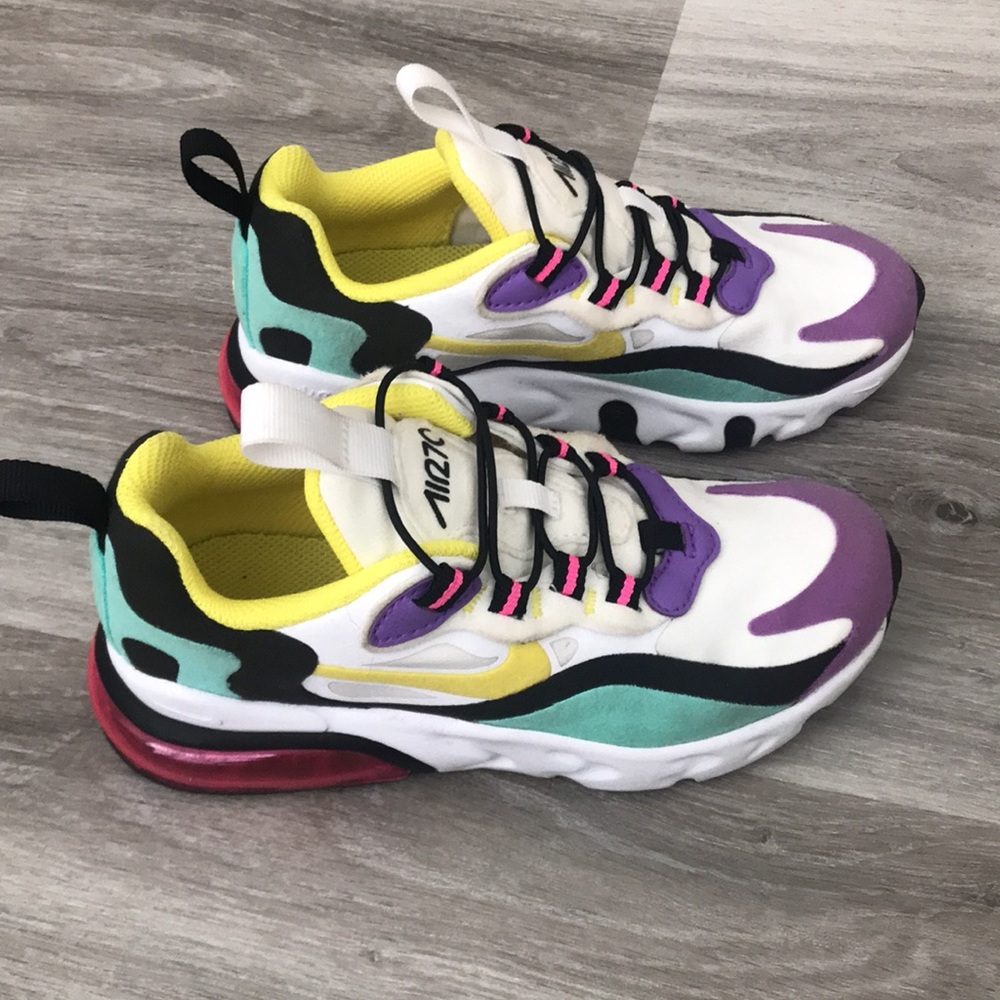 Nike Air Max 270 React in Bright Violet 12C